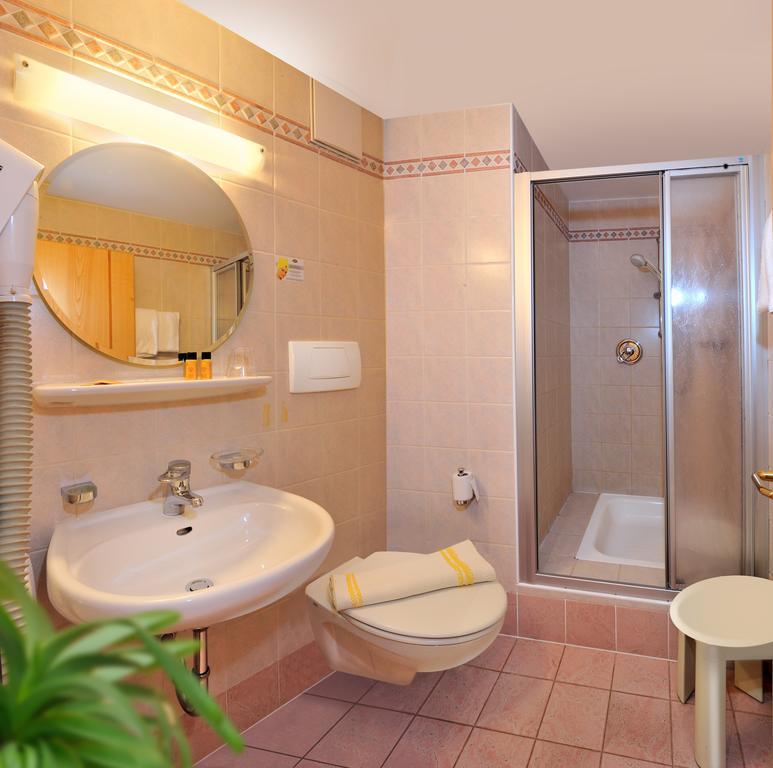 Hotel Hochrain Rasa Εξωτερικό φωτογραφία
